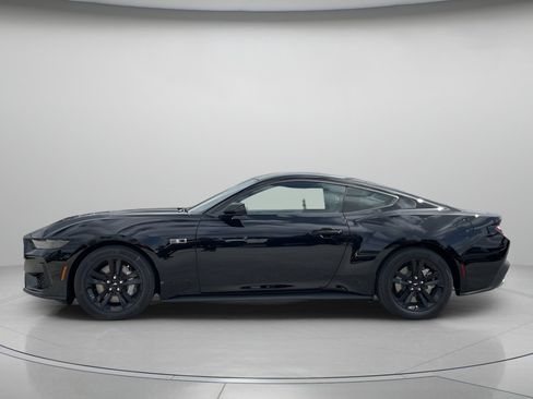 New 2026 Ford Mustang GT image 5