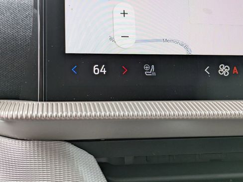 New 2026 Ford Explorer Active w/ Active Comfort Package image 26