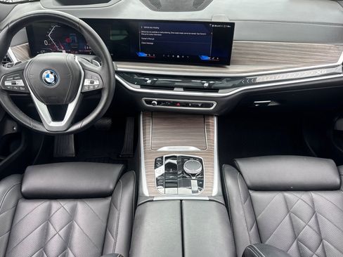 Used 2024 BMW X5 xDrive50e w/ Premium Package AWD/4WD image 16