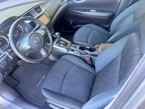 Used 2019 Nissan Sentra SV image 17