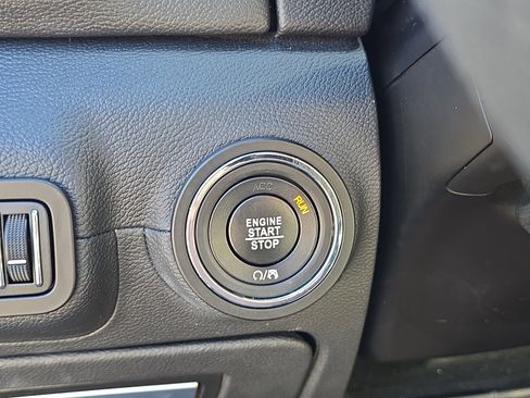 Used 2022 Maserati Ghibli GT image 27