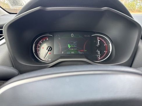 Used 2024 Toyota RAV4 XLE w/ Convenience Package image 11