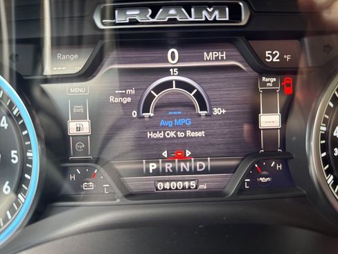 Used 2020 RAM 1500 Laramie image 7