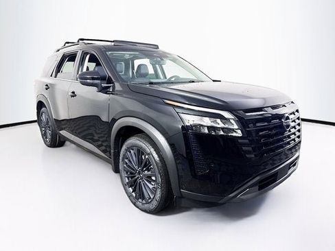 New 2026 Nissan Pathfinder SL w/ SL Premium Package AWD/4WD image 3