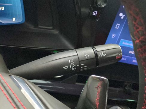 Used 2024 Chevrolet Corvette Stingray Premium Cpe w/ Z51 Performance Package image 27