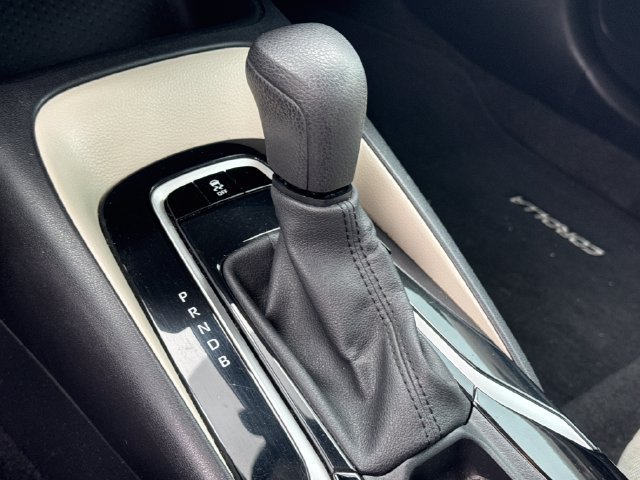 Used 2020 Toyota Corolla LE FWD image 15