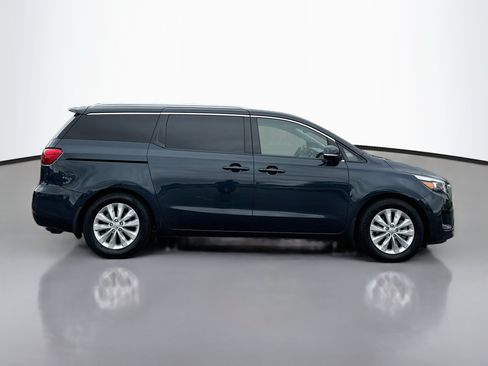 Used 2016 Kia Sedona EX FWD image 8
