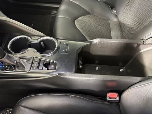 Used 2019 Toyota Camry XSE w/ Driver Assist Package FWD image 32