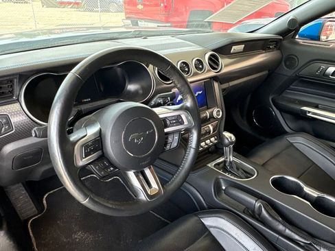 Used 2019 Ford Mustang GT Premium w/ GT Performance Package RWD image 2