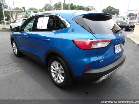 Used 2021 Ford Escape SE w/ Cold Weather Package FWD image 7