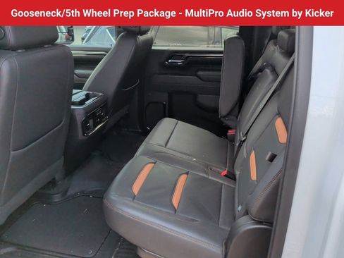 Used 2024 GMC Sierra 2500 AT4 w/ AT4 Premium Plus Package AWD/4WD image 12