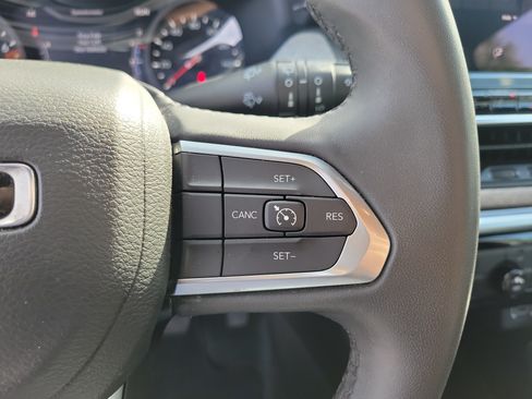 Used 2024 Jeep Compass Latitude AWD/4WD image 24