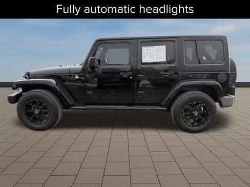 Used 2013 Jeep Wrangler Unlimited Sahara w/ Dual Top Group image 3