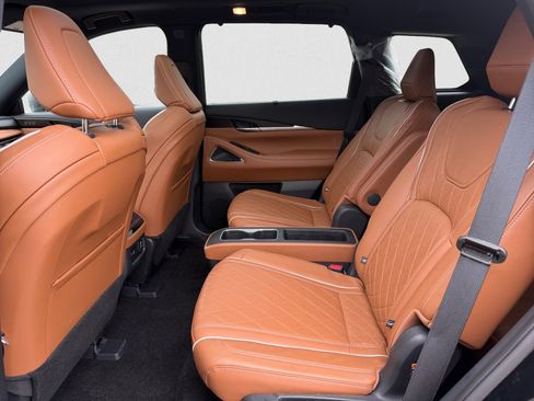 Certified 2025 INFINITI QX60 Autograph image 18