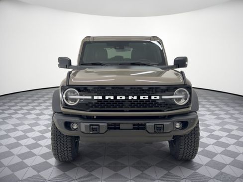 Used 2025 Ford Bronco Badlands AWD/4WD image 6
