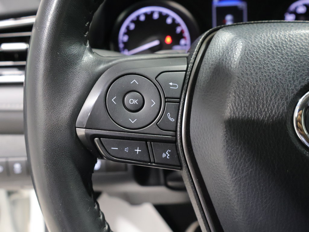 Used 2024 Toyota Camry SE FWD image 31