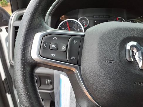 Used 2025 RAM 3500 Tradesman w/ Chrome Appearance Group image 8