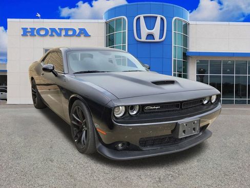 Used 2021 Dodge Challenger R/T Scat Pack w/ T/A Package image 11