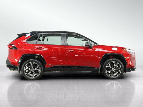 Used 2024 Toyota RAV4 XSE w/ Weather Package AWD/4WD image 6