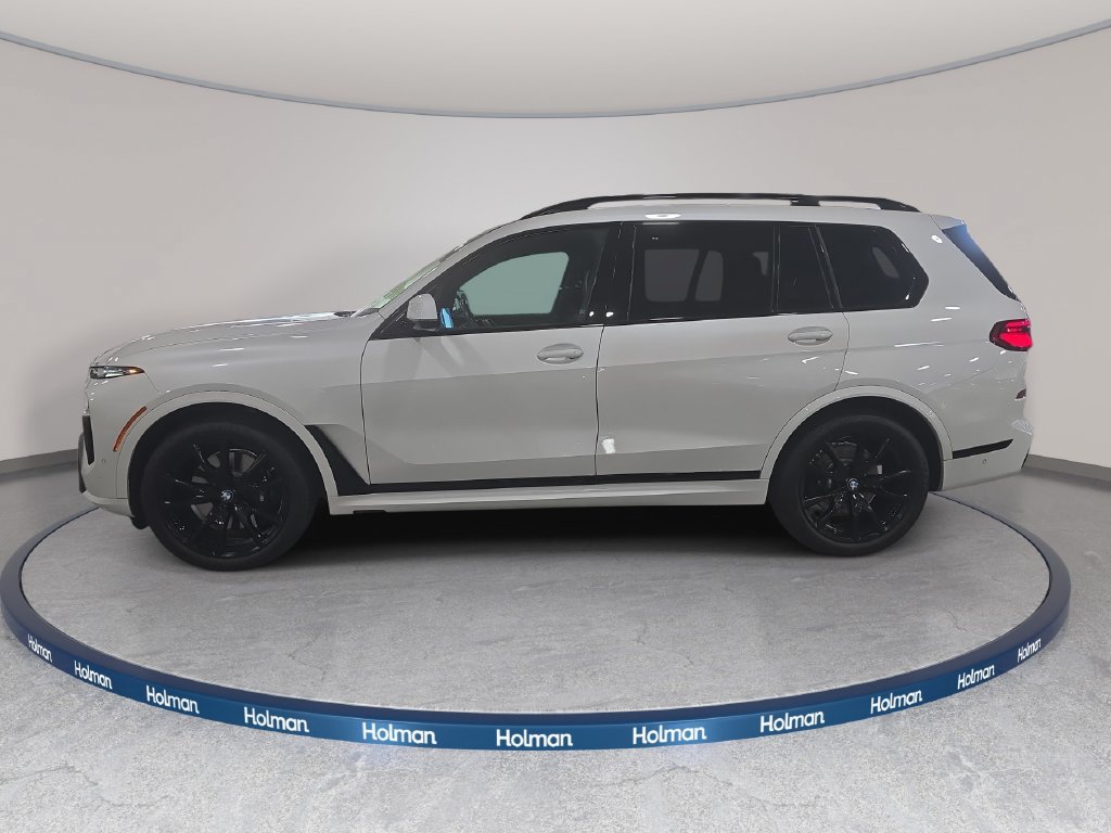 Certified 2024 BMW X7 xDrive40i w/ Executive Package AWD/4WD image 8