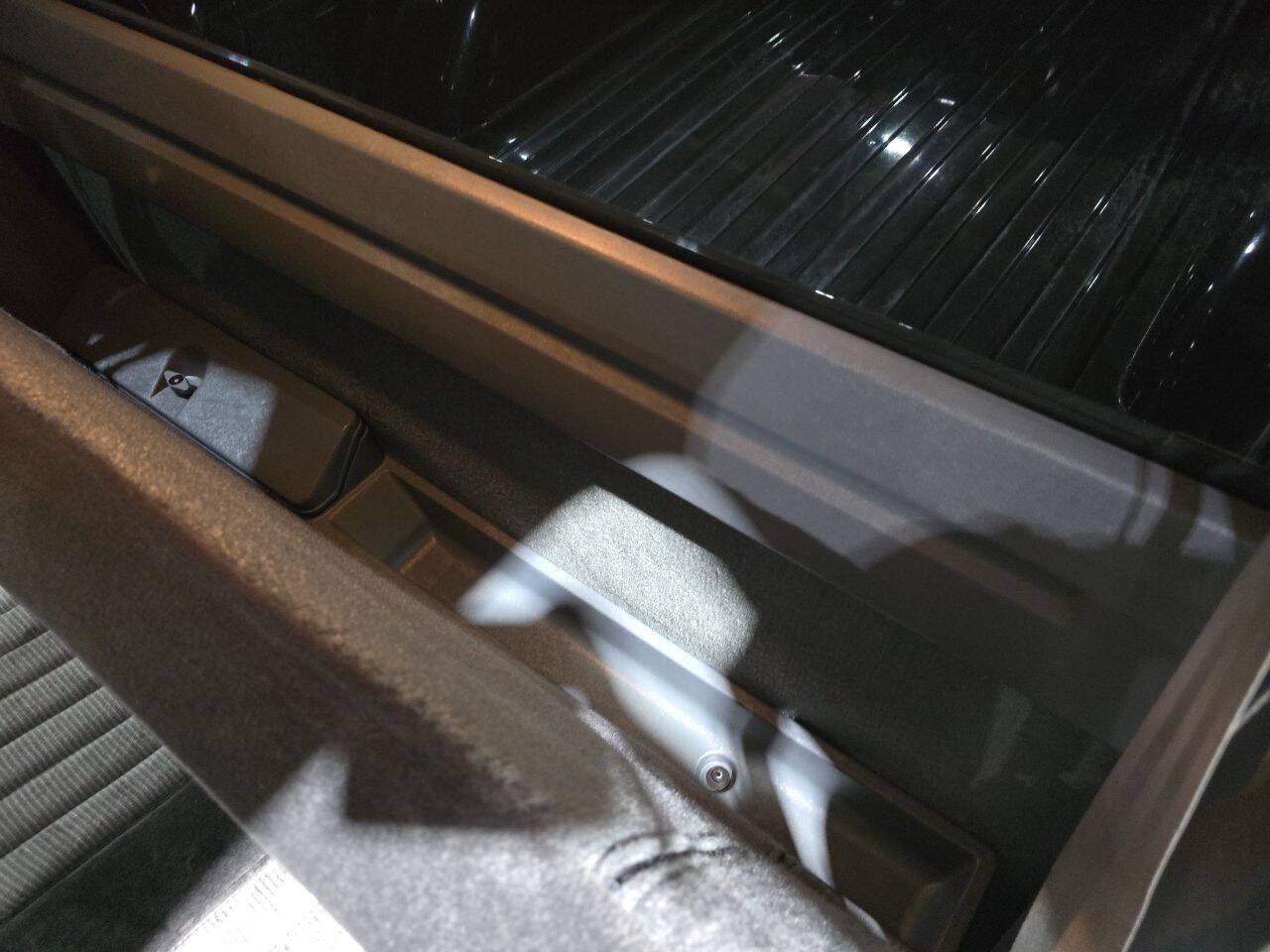 Used 1990 Chevrolet Silverado 1500 2WD Regular Cab image 43