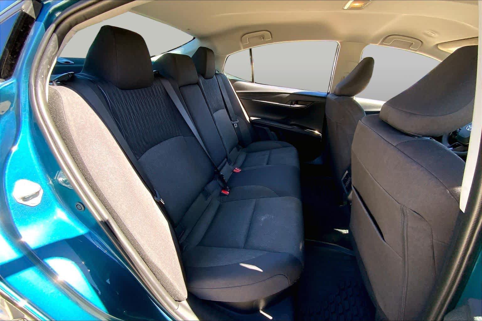 Used 2025 Toyota Camry LE FWD image 19
