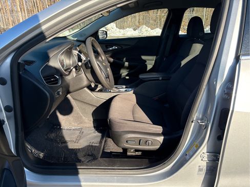 Used 2022 Chevrolet Malibu LT image 15