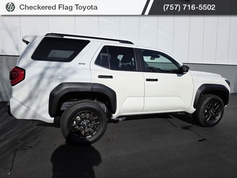 Used 2025 Toyota 4Runner SR5 image 8