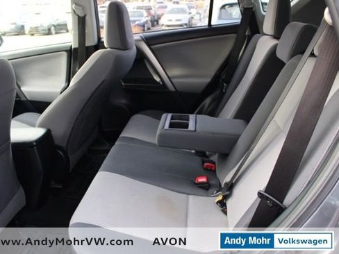 Used 2015 Toyota RAV4 XLE image 20