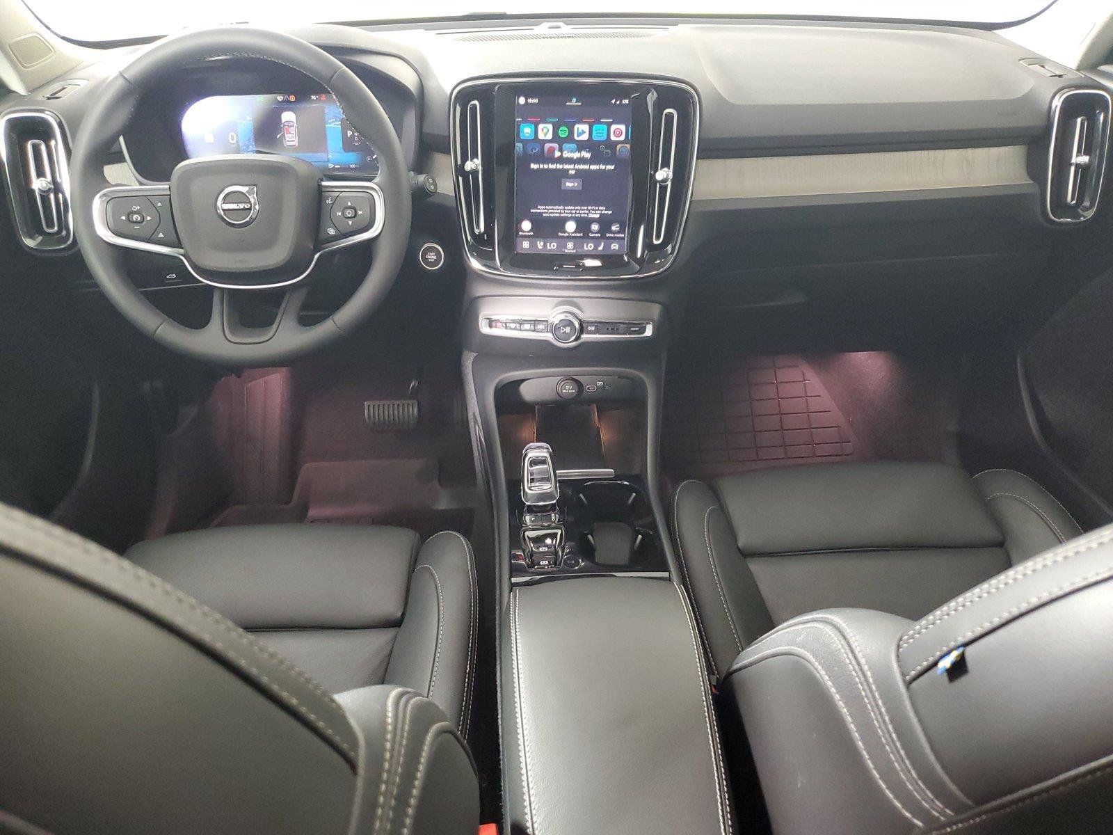Used 2024 Volvo XC40 B5 Ultimate w/ Protection Package Premier AWD/4WD image 15
