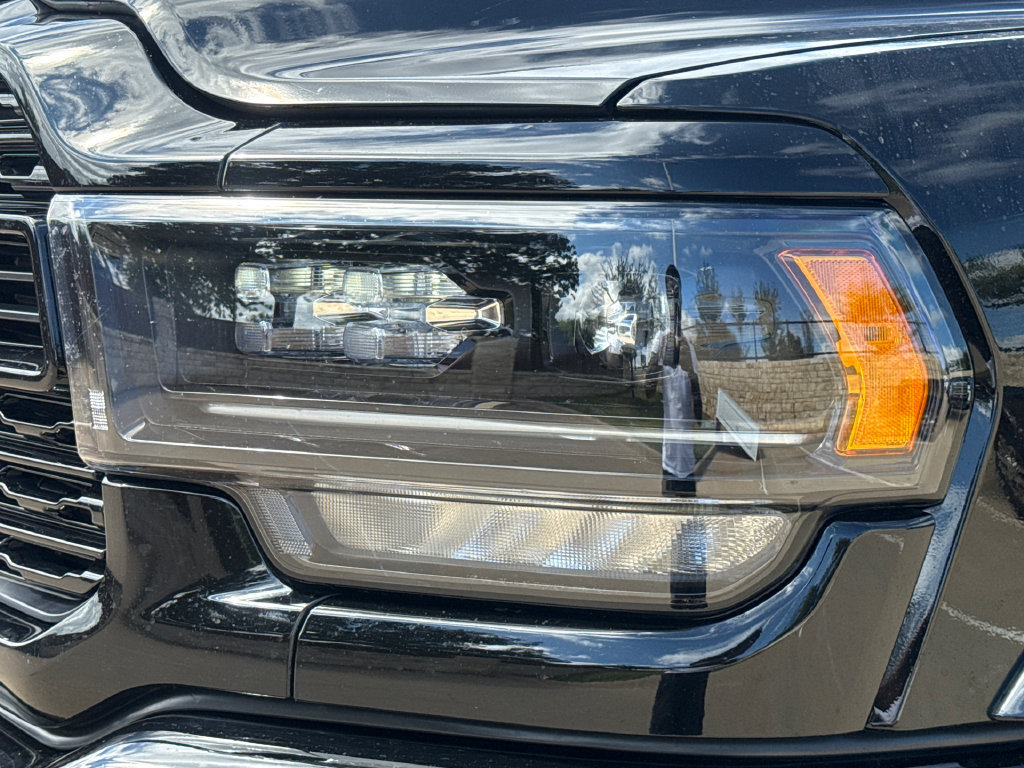 Used 2024 RAM 3500 Limited w/ Night Edition AWD/4WD image 4