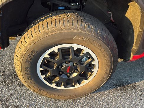 Used 2024 Toyota Tacoma SR5 image 29