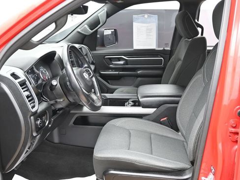 Used 2022 RAM 1500 Big Horn AWD/4WD image 16