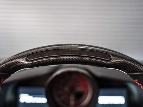 Used 2022 Ferrari F8 Tributo RWD image 39