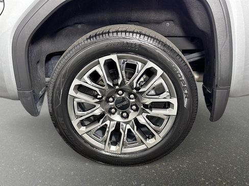 Used 2023 GMC Sierra 1500 Denali Ultimate image 33