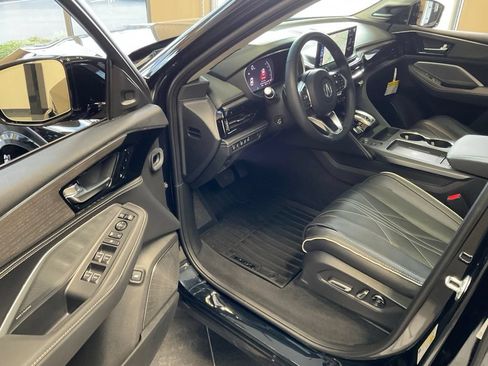 Certified 2026 Acura MDX w/ Advance Package AWD/4WD image 10