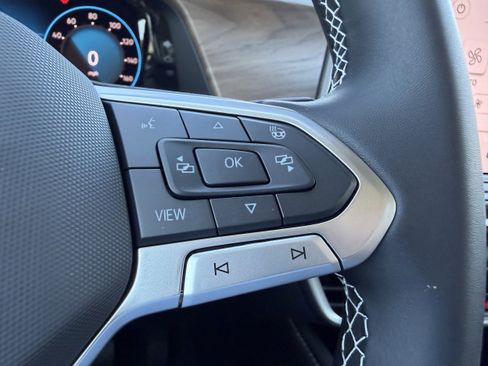 New 2026 Volkswagen Atlas SE image 29