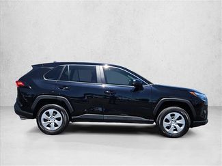Used 2025 Toyota RAV4 LE FWD video 4