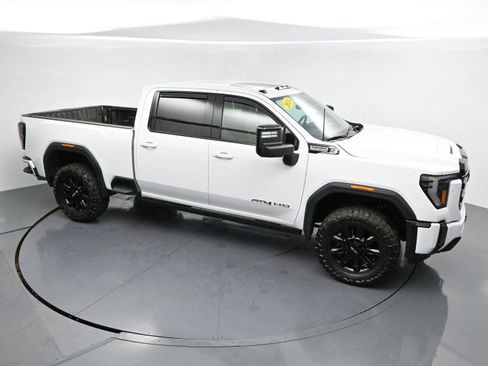 Used 2024 GMC Sierra 2500 AT4 w/ AT4 Premium Plus Package AWD/4WD image 41