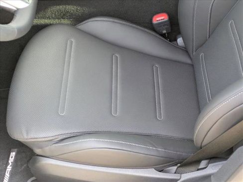 New 2026 Mercedes-Benz E 53 AMG e 4MATIC Sedan image 4