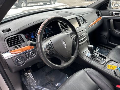 Used 2013 Lincoln MKS image 13