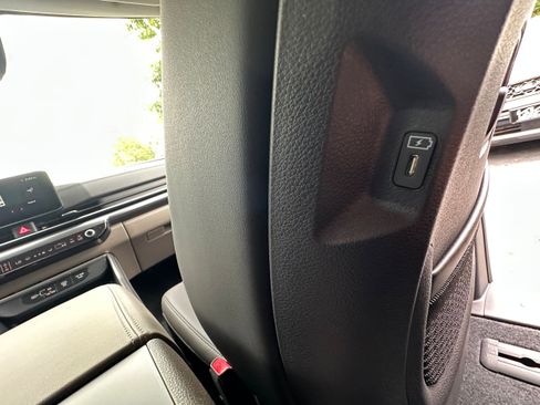 New 2026 Kia Carnival LXS image 24