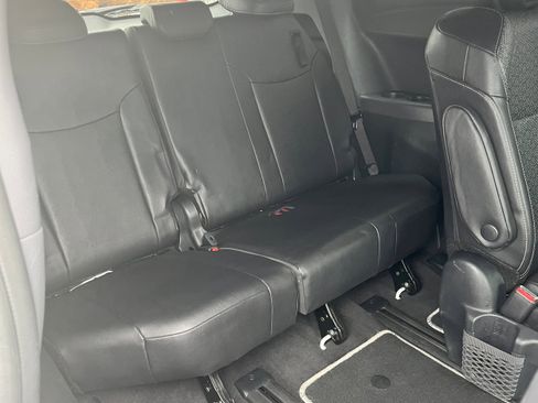 Certified 2023 Toyota Sienna XSE image 10