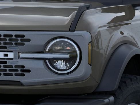 New 2025 Ford Bronco Badlands image 46