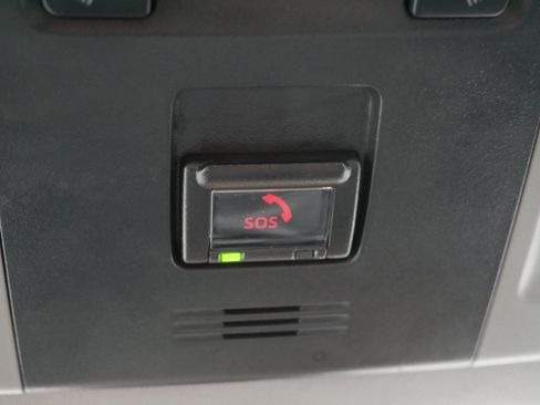 Certified 2024 Toyota Camry SE w/ Convenience Package image 33