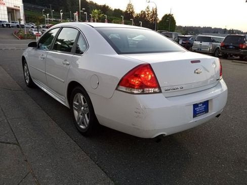 Used 2013 Chevrolet Impala LT FWD image 5