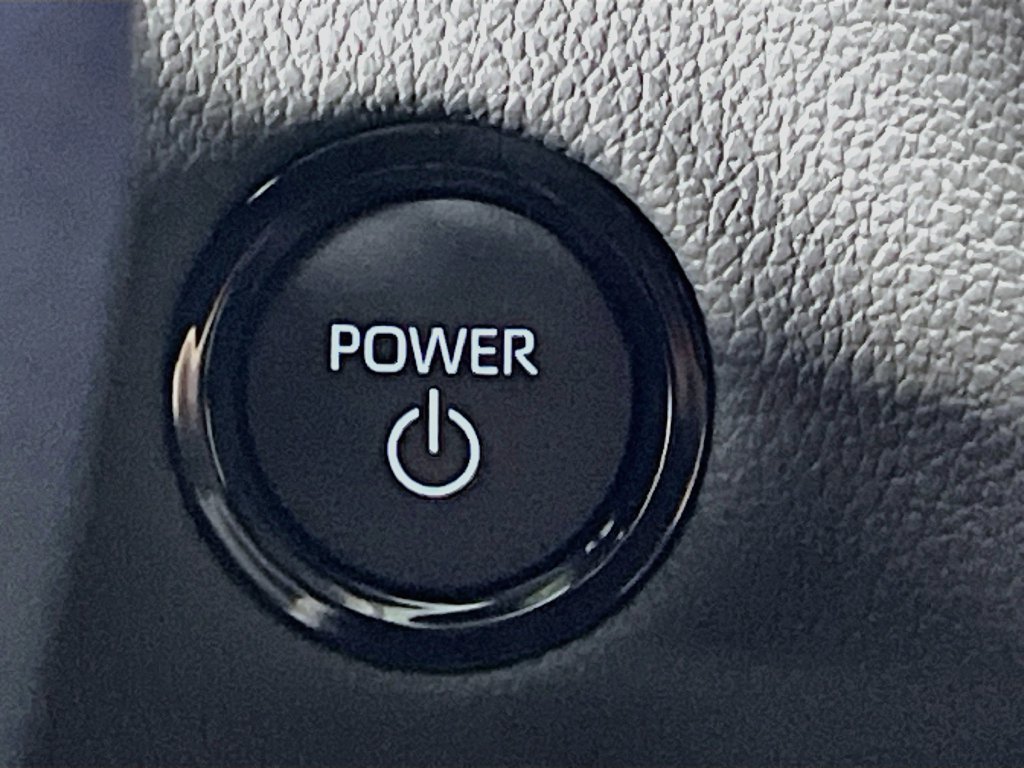 New 2026 Toyota Tundra Limited AWD/4WD image 18