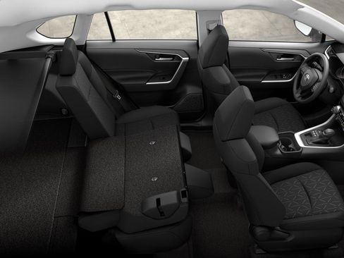 New 2025 Toyota RAV4 XLE image 22