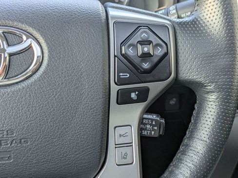 Used 2023 Toyota 4Runner Limited AWD/4WD image 26