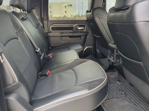 Used 2024 RAM 3500 Laramie w/ Night Edition image 31